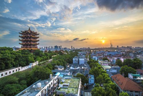 湖北智造领航未来,前沿高科技产品巡礼