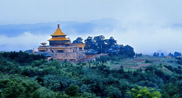 承德,历史文化名城与自然风光的交融画卷